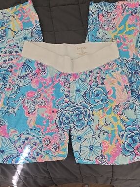 Lilly Pulitzer Aqua Floral Pull-On Athletic Shorts with Cream Waistband